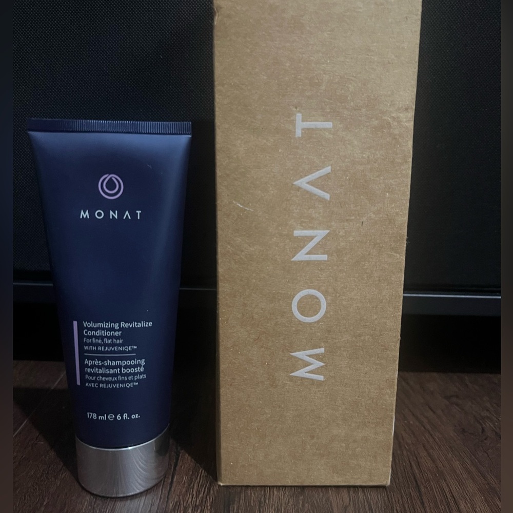 Monat Volumizing Revitalize Conditioner